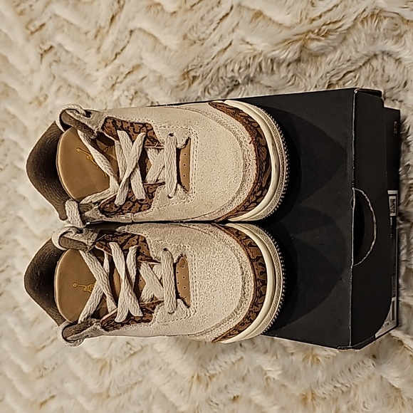 Jordan 3 Retro - Picture 1 of 10